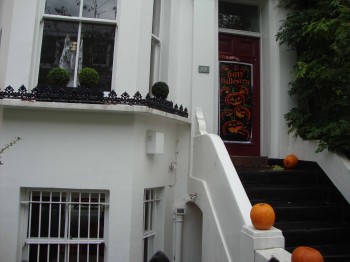 2011_halloween london3.jpg
