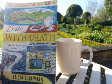 julia chapman,the dales detective series,t1,date with death,le mois anglais,challenge british mysteries,angleterre,roman à suspense anglais